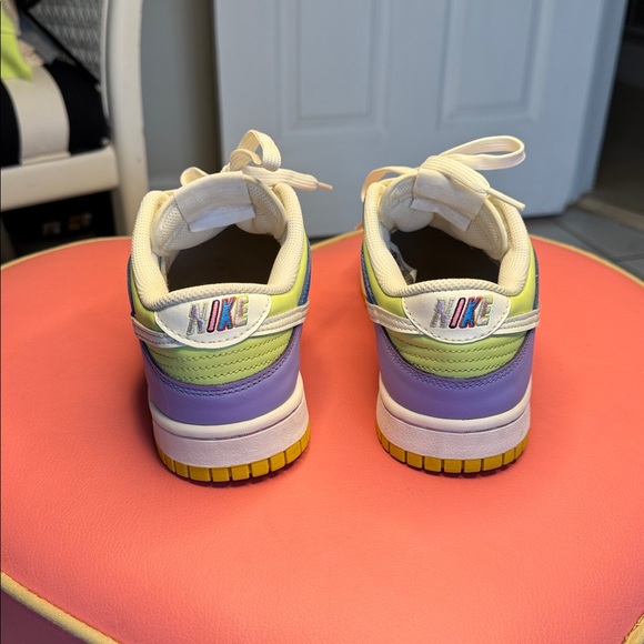 Nike Women’s Dunk Low ‘Multi-Color” Sneakers Sz 8 Excellent condition. - Picture 5 of 7